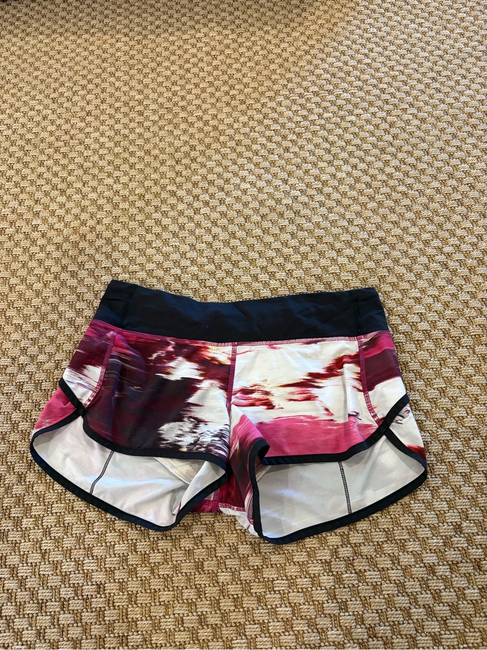 Lululemon Athletica Speed Runner Shorts 2”